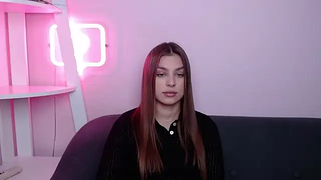 Snapshot of MilanaAngelAs chatting on March 2026 06:08:02 AM MilanaAngelAs online show from March 2026 06:08:02 AM