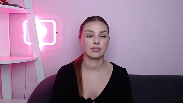 Snapshot of MilanaAngelAs chatting on March 2026 05:46:02 AM MilanaAngelAs online show from March 2026 05:46:02 AM