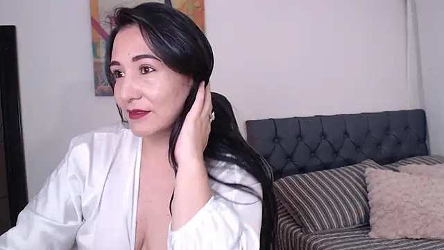 miawilson 1 online show from May 2026 04:19:02 AM