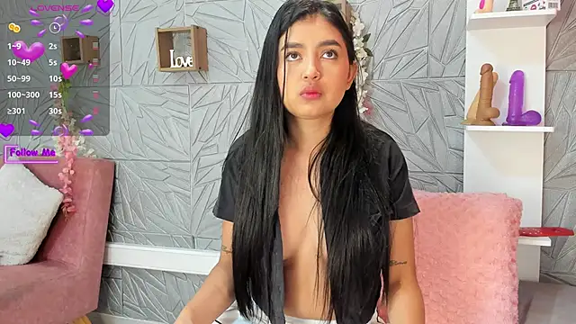 Snapshot of LilithKlain_ chatting on February 2025 01:30:02 PM LilithKlain online show from February 2025 01:30:02 PM