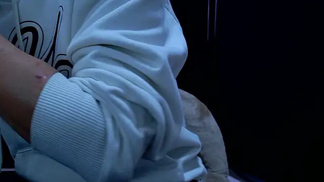 Snapshot of jyupo_bbb_ chatting on November 2025 05:40:01 AM jyupo bbb online show from November 2025 05:40:01 AM