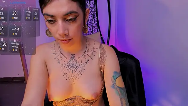 Snapshot of Nina-monroe chatting on December 2024 11:28:02 PM Nina-monroe online show from December 2024 11:28:02 PM