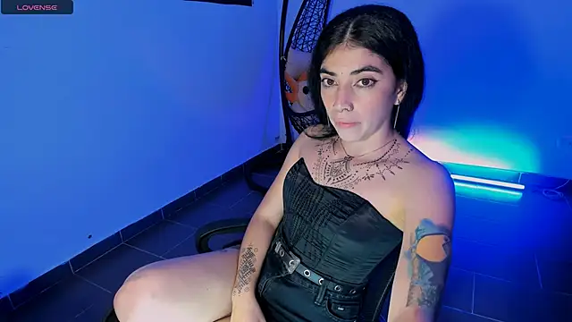 Snapshot of Nina-monroe chatting on February 2026 12:00:02 AM Nina-monroe online show from February 2026 12:00:02 AM