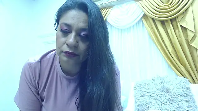 MiaCallie online show from March 2025 07:49:02 PM