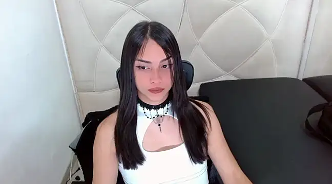 Snapshot of Dollbehavior_ chatting on December 2024 05:53:02 AM Dollbehavior online show from December 2024 05:53:02 AM