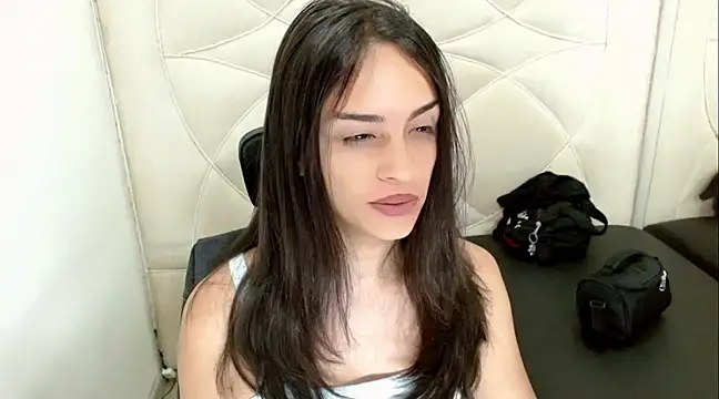 Snapshot of Dollbehavior_ chatting on December 2024 09:28:02 AM Dollbehavior online show from December 2024 09:28:02 AM