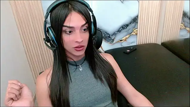 Snapshot of Dollbehavior_ chatting on September 2025 03:16:02 AM Dollbehavior online show from September 2025 03:16:02 AM