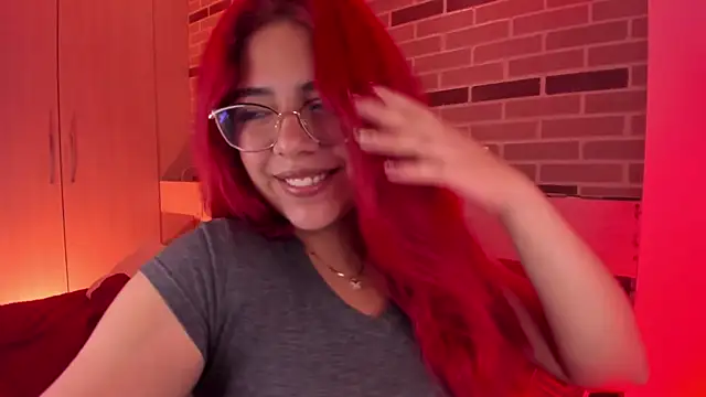 Rousse Collinss online show from January 2025 10:32:02 PM