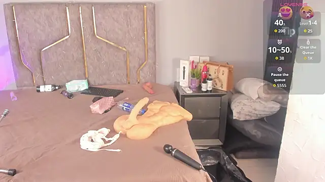 Snapshot of Katejordan chatting on September 2025 08:41:02 PM Katejordan online show from September 2025 08:41:02 PM