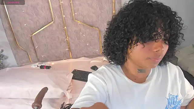 Katejordan online show from November 2025 08:16:01 PM