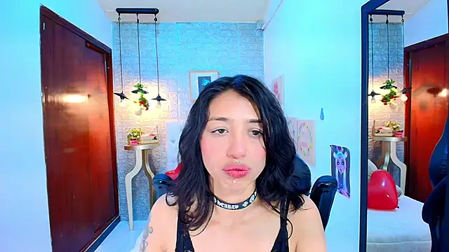 REDHOTTER  online show from March 2025 08:11:01 PM