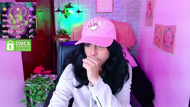 REDHOTTER  online show from September 2025 08:01:02 PM