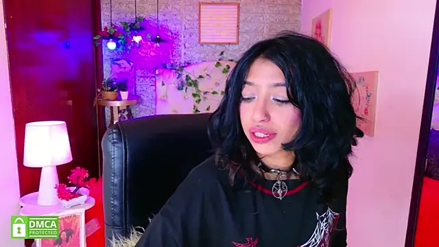 REDHOTTER  online show from January 2026 08:23:01 PM