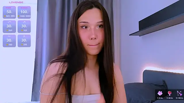Kaia Sunshine Mia online show from May 2026 12:11:01 PM