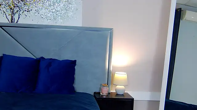 NicoleRosss online show from October 2025 09:52:01 AM