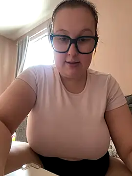 Misssmilf online show from November 2025 10:48:02 AM