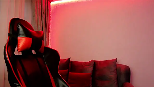 Snapshot of Lexyevans chatting on December 2024 10:29:01 PM Lexyevans online show from December 2024 10:29:01 PM