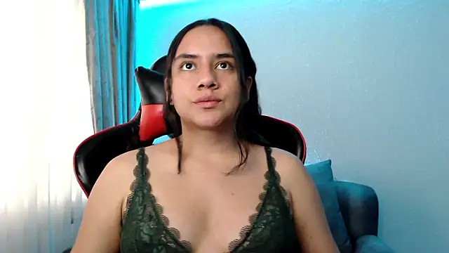 Snapshot of Lexyevans chatting on December 2024 07:10:01 PM Lexyevans online show from December 2024 07:10:01 PM