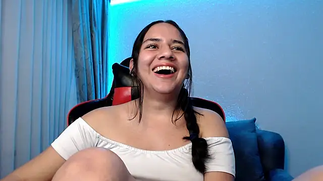 Snapshot of Lexyevans chatting on December 2024 10:34:02 PM Lexyevans online show from December 2024 10:34:02 PM