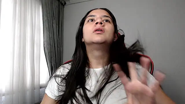 Snapshot of Lexyevans chatting on December 2024 06:53:01 PM Lexyevans online show from December 2024 06:53:01 PM