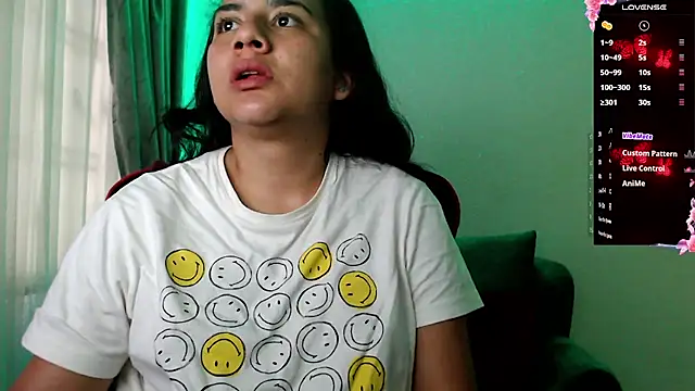 Snapshot of Lexyevans chatting on February 2025 07:21:01 PM Lexyevans online show from February 2025 07:21:01 PM