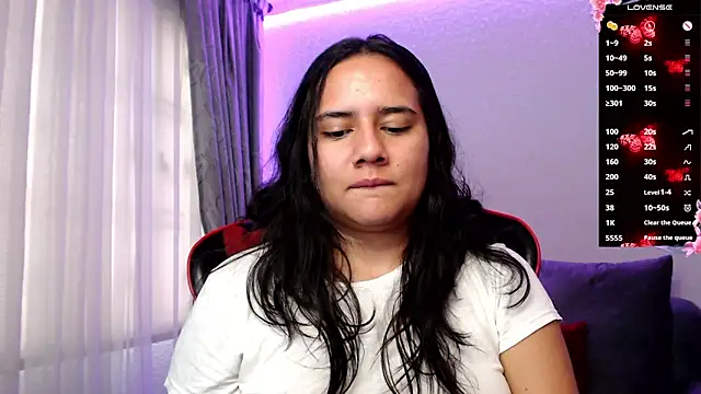 Snapshot of Lexyevans chatting on February 2025 10:10:01 PM Lexyevans online show from February 2025 10:10:01 PM