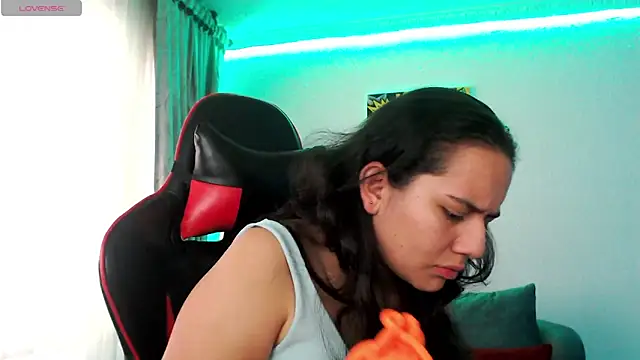 Snapshot of Lexyevans chatting on March 2025 04:09:02 PM Lexyevans online show from March 2025 04:09:02 PM