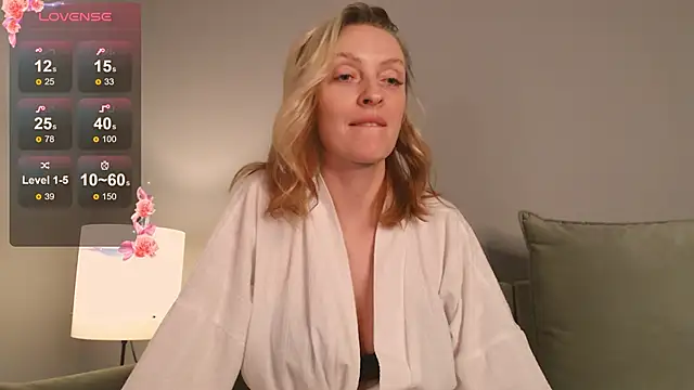 Snapshot of sexuallycorrecte chatting on January 2025 06:16:01 PM sexuallycorrecte online show from January 2025 06:16:01 PM