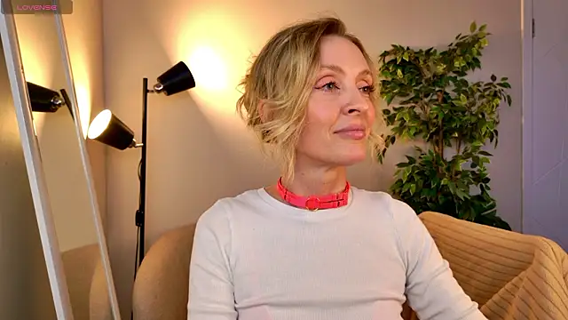 Snapshot of sexuallycorrecte chatting on February 2026 01:55:01 PM sexuallycorrecte online show from February 2026 01:55:01 PM