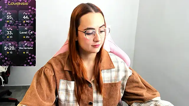 maryluna95 online show from February 2025 04:47:01 PM