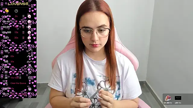 maryluna95 online show from February 2025 05:31:02 PM