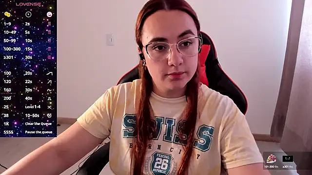 maryluna95 online show from October 2025 05:44:02 PM