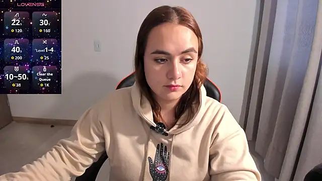 maryluna95 online show from February 2026 06:48:01 PM