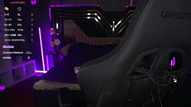 Snapshot of CoolTatis chatting on February 2025 07:26:01 AM CoolTatis online show from February 2025 07:26:01 AM