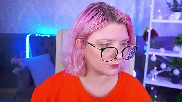 Snapshot of CoolTatis chatting on October 2025 07:08:01 AM CoolTatis online show from October 2025 07:08:01 AM