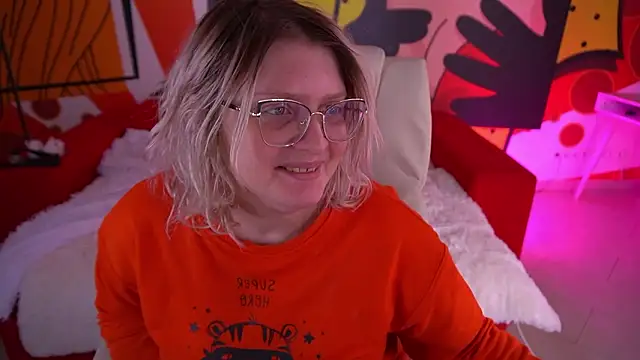 Snapshot of CoolTatis chatting on February 2026 09:08:01 AM CoolTatis online show from February 2026 09:08:01 AM