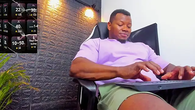 tommike online show from November 2025 11:58:02 PM