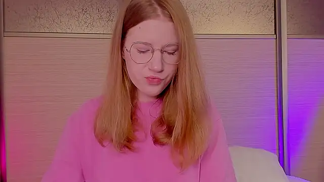 Snapshot of Tori_the_witch chatting on January 2025 08:14:01 AM Tori the witch online show from January 2025 08:14:01 AM