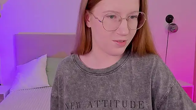 Snapshot of Tori_the_witch chatting on February 2025 05:55:02 AM Tori the witch online show from February 2025 05:55:02 AM