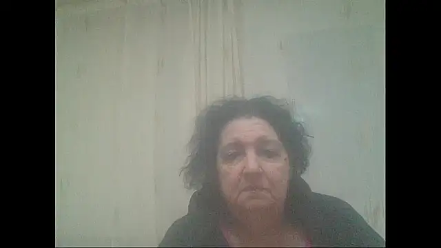 Snapshot of maturekorine chatting on April 2026 06:34:01 PM maturekorine online show from April 2026 06:34:01 PM