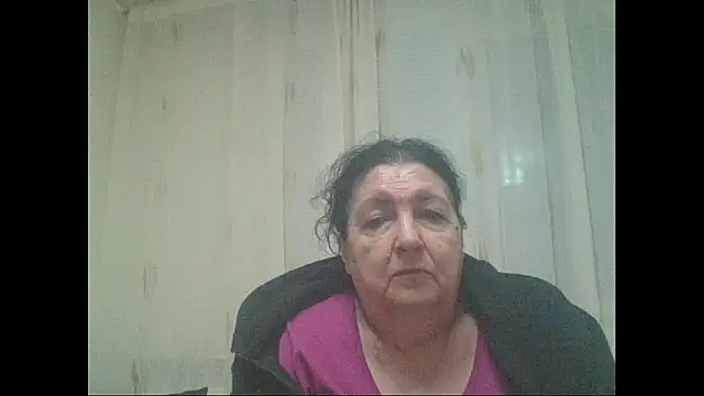 Snapshot of maturekorine chatting on May 2026 09:44:02 PM maturekorine online show from May 2026 09:44:02 PM