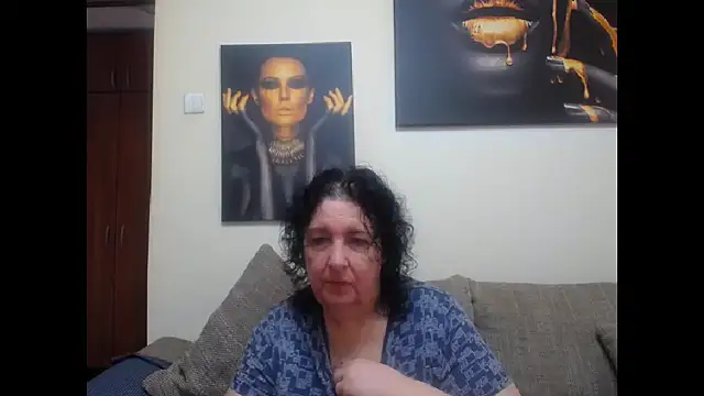 Snapshot of maturekorine chatting on May 2026 02:34:02 PM maturekorine online show from May 2026 02:34:02 PM