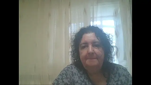 Snapshot of maturekorine chatting on May 2026 04:48:01 PM maturekorine online show from May 2026 04:48:01 PM