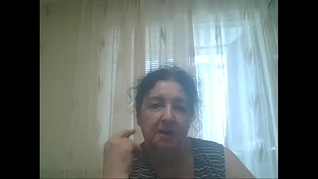Snapshot of maturekorine chatting on June 2026 02:30:01 PM maturekorine online show from June 2026 02:30:01 PM