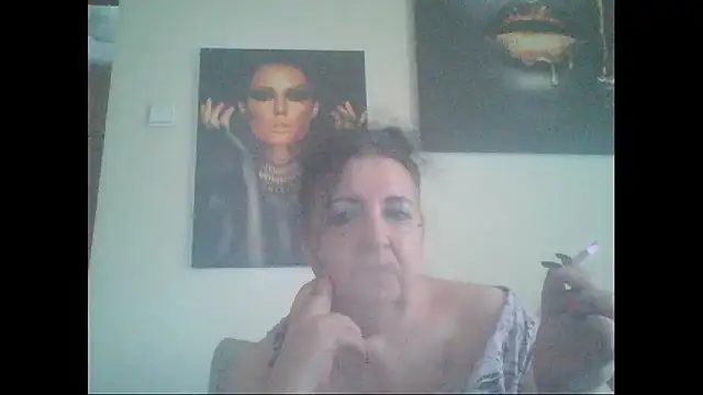 Snapshot of maturekorine chatting on July 2026 10:43:02 AM maturekorine online show from July 2026 10:43:02 AM