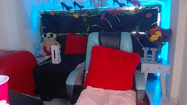 red moon 2 online show from January 2025 10:02:01 PM