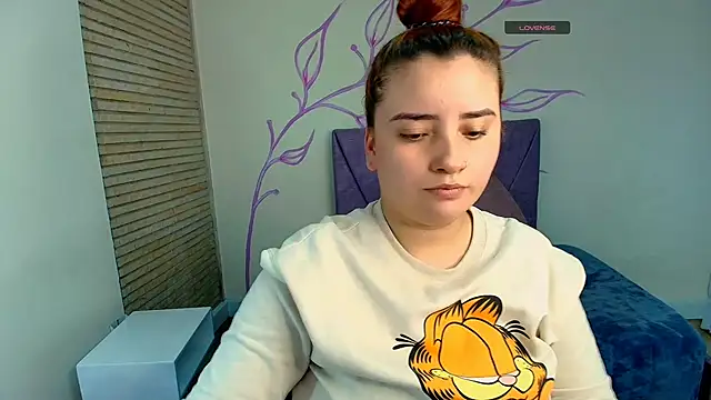 ZaraNolimits  online show from January 2025 12:07:02 PM