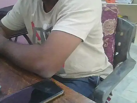 Snapshot of ITGuyhyd chatting on November 2025 07:25:02 AM ITGuyhyd online show from November 2025 07:25:02 AM