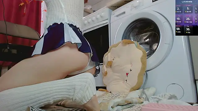 Amina Barbarian online show from December 2025 11:48:01 AM