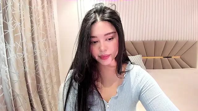 Snapshot of tenderlybaee chatting on December 2024 05:04:01 AM tenderlybaee online show from December 2024 05:04:01 AM